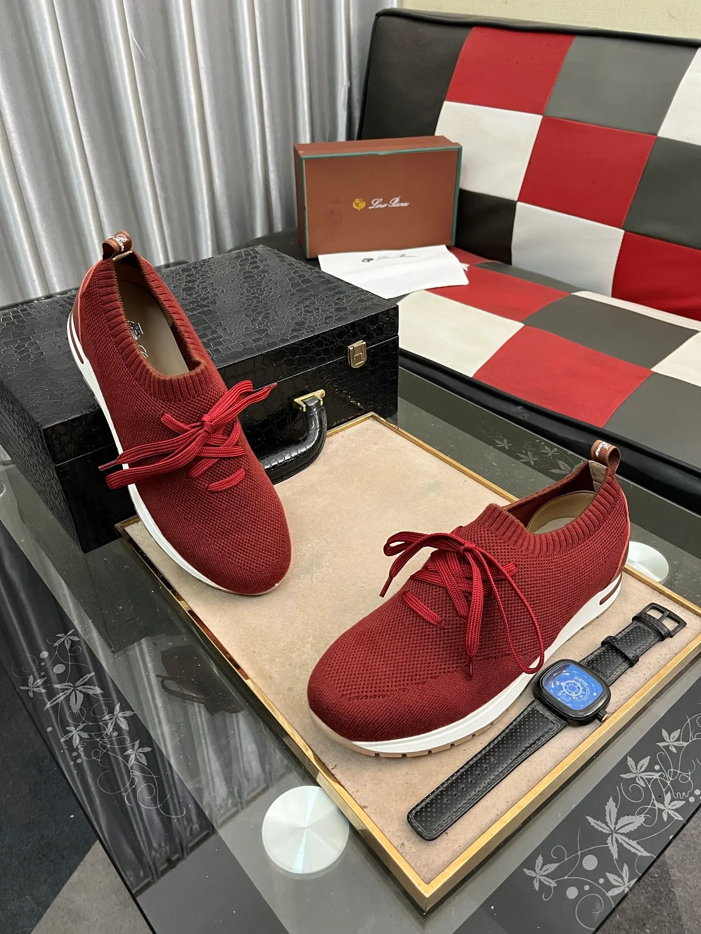 Men's shoes 💰420⌚️⌚️ (loro piana) new moccasin shoes official website original 1:1 mold opening, original quality 💯 fine workmanship, high-end luxury ☘ The upper is made of original waterproof treatment breathable fly-woven suede 🌴 luxury 🐂 leather lining 🍓 rubber wear-resistant outsole, size 38-44 (size 45 can be customized) 5️⃣ colors available